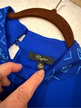 Cupio Bright Royal Blue Embroidered Neck Tunic